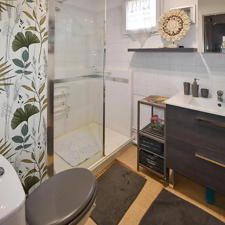 Apartment In Lisle-sur-la-sorgue With Wifi L'Isle-sur-la-Sorgue